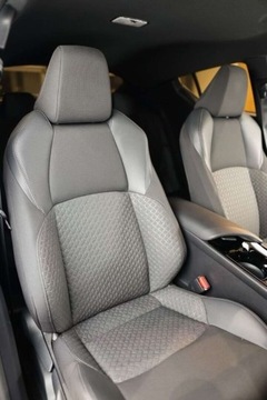 Toyota C-HR I Crossover Facelifting 2.0 Hybrid Dynamic Force 184KM 2023 Toyota C-HR 2.0 Hybrid Style 2.0 Hybryda 184KM, zdjęcie 15