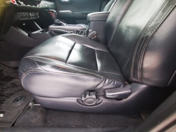 Toyota Tacoma II 2019 Toyota tacoma Double Cab, Automat, Dokumentacja TRD Pro, SR5, 4x4, zdjęcie 17