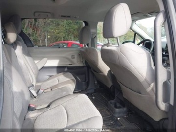 Toyota Sienna III 2023 Toyota Sienna 2023 Toyota Sienna LE AWD 8-Passenger 2.5 Benzyna 189KM, zdjęcie 11