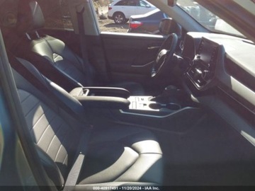 Toyota Highlander III 2021 Toyota Highlander Xle, 2021r., 4x4, 3.5L 3.5 Benzyna 295KM, zdjęcie 8