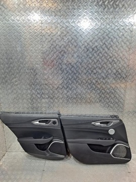 СИДЕНИЯ КОЖАНАЯ ОБИВКА ЦЕНТР ALFA ROMEO GIULIA VELOCE