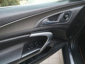Opel Insignia I Sports Tourer 2.0 CDTI ECOTEC 160KM 2010 Opel Insignia 2.0 CDTI 170KM Klimatronik Led, zdjęcie 10
