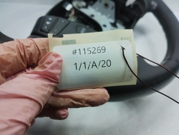 TOYOTA AVENSIS T25 FACELIFT VOLANT KOŽENÁ MULTIFUNKČNÍ 1555DE