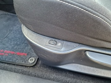 Peugeot 207 CC 1.6 VTi 120KM 2007 Peugeot 207 CC 1.6 Benzyna 120 KM, Cabrio, Klima, zdjęcie 11