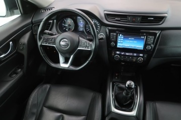 Nissan X-Trail III Terenowy 1.6 dCi 130KM 2017 Nissan X-Trail 1.6 dCi, Salon Polska, zdjęcie 6
