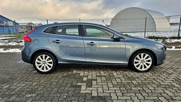 Volvo V40 II Hatchback 1.6 D2 115KM 2013 Volvo V40 1,6 HDi 115Km Ledy Skóra Digital Navi, zdjęcie 9
