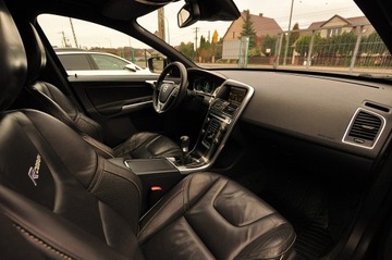 Volvo XC60 I SUV 2.0 D4 163KM 2012 Volvo XC 60 R-Design__5-Cylindrów__Alu '20__D4 163ps, zdjęcie 22