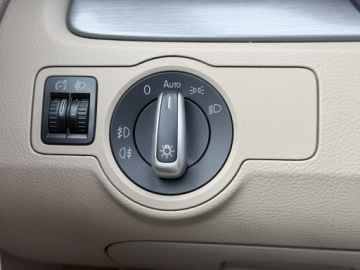 Volkswagen Passat B7 Variant 2.0 TDI CR DPF BlueMotion 140KM 2012 Volkswagen Passat 2.0TDI 140KM 2012r tempomat,, zdjęcie 11