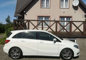 Mercedes Klasa B W246 Sports Tourer 180 BlueEFFICIENCY 122KM 2012 Mercedes-Benz Klasa B Mercedes-Benz Klasa B 180 Edition 1.6 Benzyna 122KM, zdjęcie 8