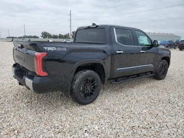 Toyota Tundra II 2023 Toyota Tundra 2023, 3.4L, 4x4, CREWMAX PLATINUM, po gradobiciu 3.4 Benzyna, zdjęcie 1