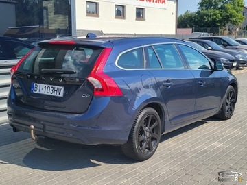 Volvo V60 I Kombi Facelifting 1.6 D2 115KM 2013 Volvo V60 115KM 2013r 230TysKm Automat Oleje Filtry Rozrzad Olej w skrzyni, zdjęcie 5