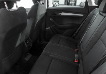 Skoda Karoq Crossover Facelifting 1.5 TSI ACT 150KM 2024 Skoda Karoq 1.5 TSI 150KM Selection Kamera Cofania Fotele Podgrzewane 1.5, zdjęcie 10