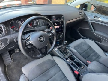 Volkswagen Golf VII Variant Facelifting 2.0 TDI 150KM 2019 Volkswagen Golf Variant 2.0 diesel 150 KM 6 biegow zarej w PL zadbany, zdjęcie 7