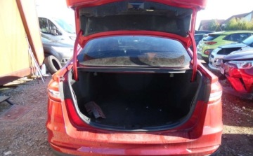 Ford Fusion 2020 Ford Fusion 2020r, 1.5 Benzyna. Uszkodzone prawy bok. Jezdzi. 1.5 Benzyna, zdjęcie 5