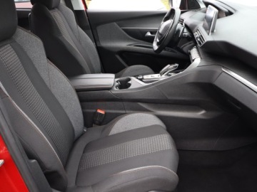 Peugeot 5008 II Crossover 1.2 PureTech 130KM 2020 Peugeot 5008 PureTech 130, Salon Polska, zdjęcie 8