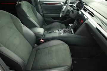 Volkswagen Arteon Fastback Facelifting 2.0 TSI 190KM 2021 VW Arteon 2.0 TSI, Salon Polska, Serwis ASO, zdjęcie 6