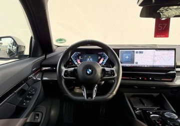 BMW Seria 5 2025 BMW Seria 5 I wlasciciel Hak M Sport Gwarancja Bezwypadkowy FVAT23, zdjęcie 31