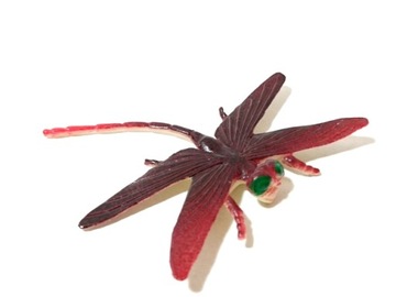 FIGURKI DLA DZIECI OWADY ROBAKI 24 SZT