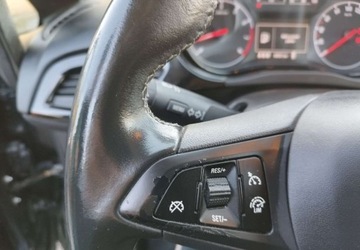 Opel Corsa E Hatchback 3d 1.4 Twinport 90KM 2018 Opel Corsa Opel Corsa E 1.4 16v klima tablet stan bdb gwarancja przebiegu, zdjęcie 24