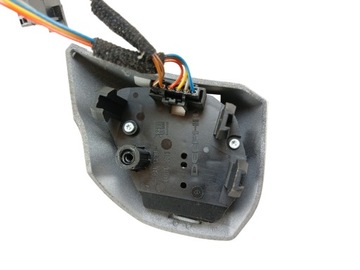 KNOFLÍKY ŘÍDÍCÍ MULTIFUNKCE OPEL ZAFIRA B 13208859