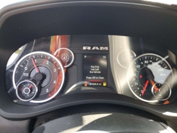  RAM 3500 Laramie 2023 6.7 Diesel 370KM, zdjęcie 9