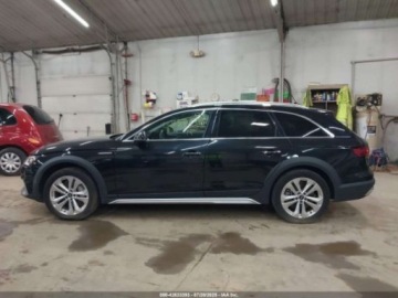 Audi A4 B9 2023 Audi A4 Allroad 2023 AUDI A4 ALLROAD PREMIUM PLUS 45 TFSI QUATTRO S TRONIC, zdjęcie 8