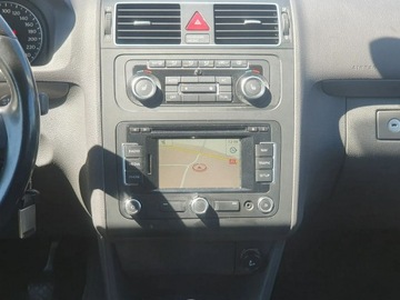 Volkswagen Touran II 2.0 TDI 140KM 2012 Volkswagen Touran 2.0tdi 140KM Cross Bixenon, zdjęcie 30