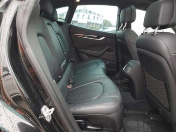 Maserati Levante 2019 Maserati Levante 2019, 3.0L, 4x4, porysowany lakier 3.0 Benzyna 345KM, zdjęcie 8