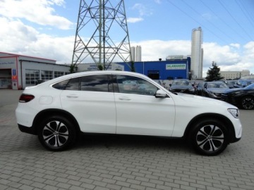 Mercedes GLC C253 Coupe Facelifting 2.0 220d 194KM 2022 Mercedes-Benz GLC GLC Coupe Lift Navi Full Led Skora 4 Matic Alu 18 Kamera, zdjęcie 33