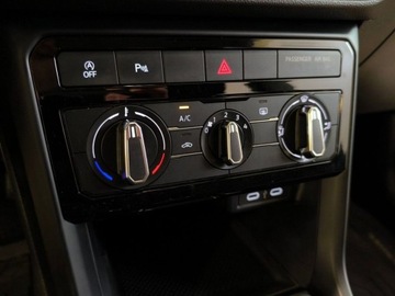 Volkswagen T-Cross SUV 1.0 TSI 110KM 2023 Volkswagen T-Cross Life 1.0 TSI 110 KM Salon PL Aktywny Tempomat Klimat, zdjęcie 15