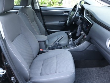 Toyota Corolla XI Sedan Facelifting 1,6 Valvematic 132KM 2018 Toyota Corolla 1.6 Valvematic, Salon Polska, GAZ, zdjęcie 8