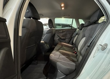 Skoda Kamiq Crossover 1.0 TSI 110KM 2023 Škoda Kamiq Skoda Kamiq Style 1.0TSI 110KM DSG, zdjęcie 10