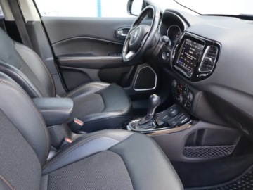 Jeep Compass II SUV 1.4 Multiair 170KM 2019 Jeep Compass 1.4 MultiAir, Salon Polska, 4X4, zdjęcie 8
