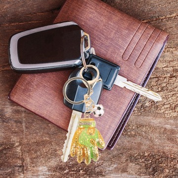 МУЖСКИЕ ФУТБОЛЬНЫЕ ПЕРЧАТКИ