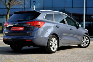 Kia Ceed II Kombi 1.6 CRDi 110KM 2012 Kia Cee'd 1,6 CRDi Xenon Ledy Skóra Grzana, zdjęcie 12