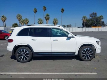 Mercedes GLB 2021 Mercedes-Benz GLB 250 2021 2.0l 2.0 Benzyna 221KM, zdjęcie 6