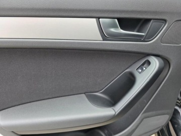 Audi A4 B7 Avant 1.8 TFSI 120KM 2008 AUDI A4 Avant 2.0l diesel 120KM*Dokumentacja serwisowa*Sprawny technicznie, zdjęcie 20