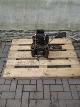 POMPA BOSCH 2 518 216 509 PARKER PAV 6,3 R08K P1 A