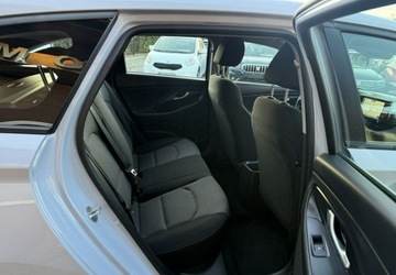 Hyundai i30 III Wagon 1.4 MPi 100KM 2018 Hyundai i30 1,4 100KM Klima Navi Kamera Kola latozima 1.4 Benzyna 100KM, zdjęcie 26