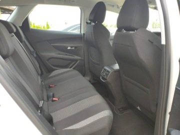 Peugeot 3008 II Crossover 1.5 BlueHDI 130KM 2018 Peugeot 3008 Książka serwisowa +pełny serwis, zdjęcie 16