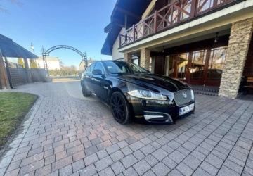 Jaguar XF I Sedan Facelifting 3.0 340KM 2013 Jaguar XF Jaguar XF 3.0 T Luxury 3.0 Benzyna 340KM, zdjęcie 15