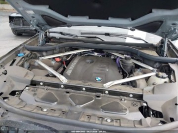 BMW X7 2024 BMW X7 2024 BMW X7 XDRIVE40I 3.0 Benzyna 375KM, zdjęcie 9