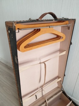 довоенный чемодан, старинный деревянный сундук, антиквариат, старый