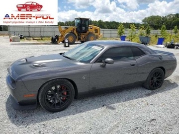 Dodge Challenger III 2016 Dodge Challenger Srt hellcat 6.2 Benzyna 707KM