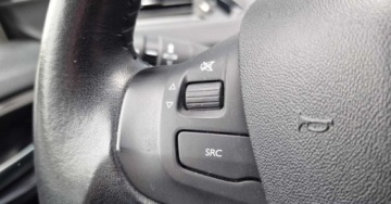 Peugeot 208 I Hatchback 5d Facelifting 1.2 PureTech 82KM 2017 Peugeot 208 Salon PL Faktura VAT Climatronic Czujnik deszczuzmierzchu 1.2, zdjęcie 28