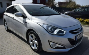 Hyundai i40 Kombi 1.6 GDI 135KM 2013 Hyundai i40 1.6B Navi Kamera Led Sprowadzony Oplacony 1.6 Benzyna, zdjęcie 4