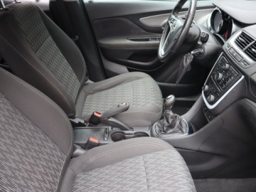 Opel Mokka I SUV 1.7 CDTI ECOTEC 130KM 2012 Opel Mokka 1.7 CDTI, 4X4, Klima, Tempomat, zdjęcie 8