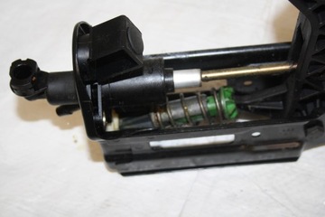 Рабочий цилиндр педали сцепления VW Golf IV 1J1721059AE 1J1721388A 1J1721373C