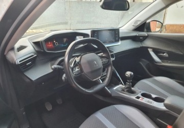 Peugeot 2008 II SUV 1.2 PureTech 130KM 2020 Peugeot 2008 Allure Full LED Kamera Bezwypadkowy GetHelp 1.2, zdjęcie 10