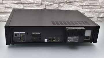 SONY SLV-825 Wysokiej klasy magnetowid VHS Hi-Fi stereo do zestawu ES